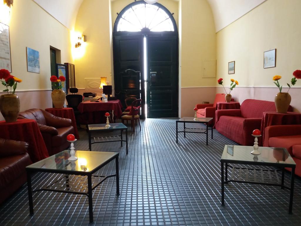 Antico Palazzo Spinola Bed and Breakfast Gallipolli Exteriör bild