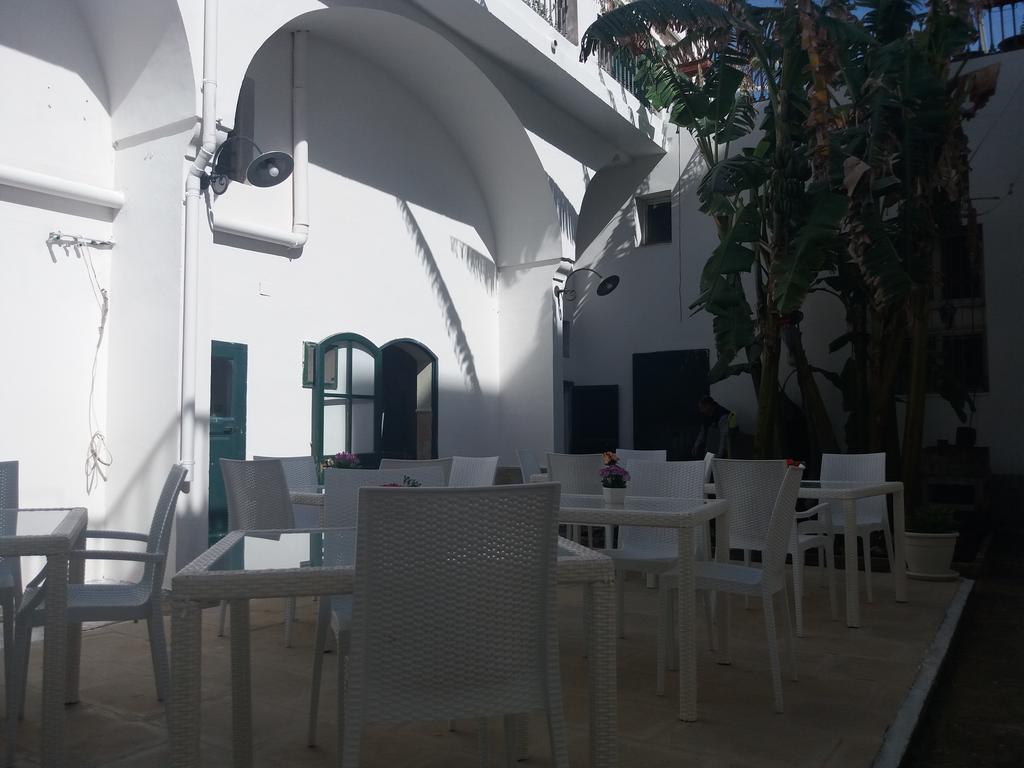 Antico Palazzo Spinola Bed and Breakfast Gallipolli Exteriör bild