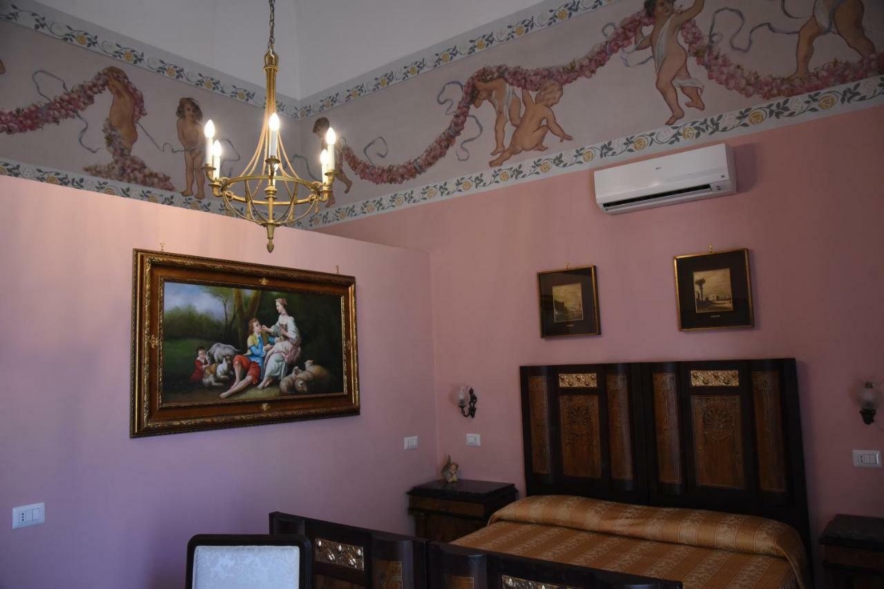 Antico Palazzo Spinola Bed and Breakfast Gallipolli Exteriör bild